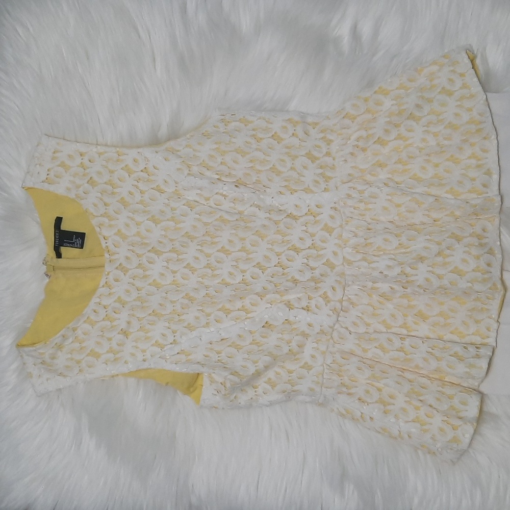 Sleeveless Lace top - 2pc matching set  - Girls Size: Small - Girls